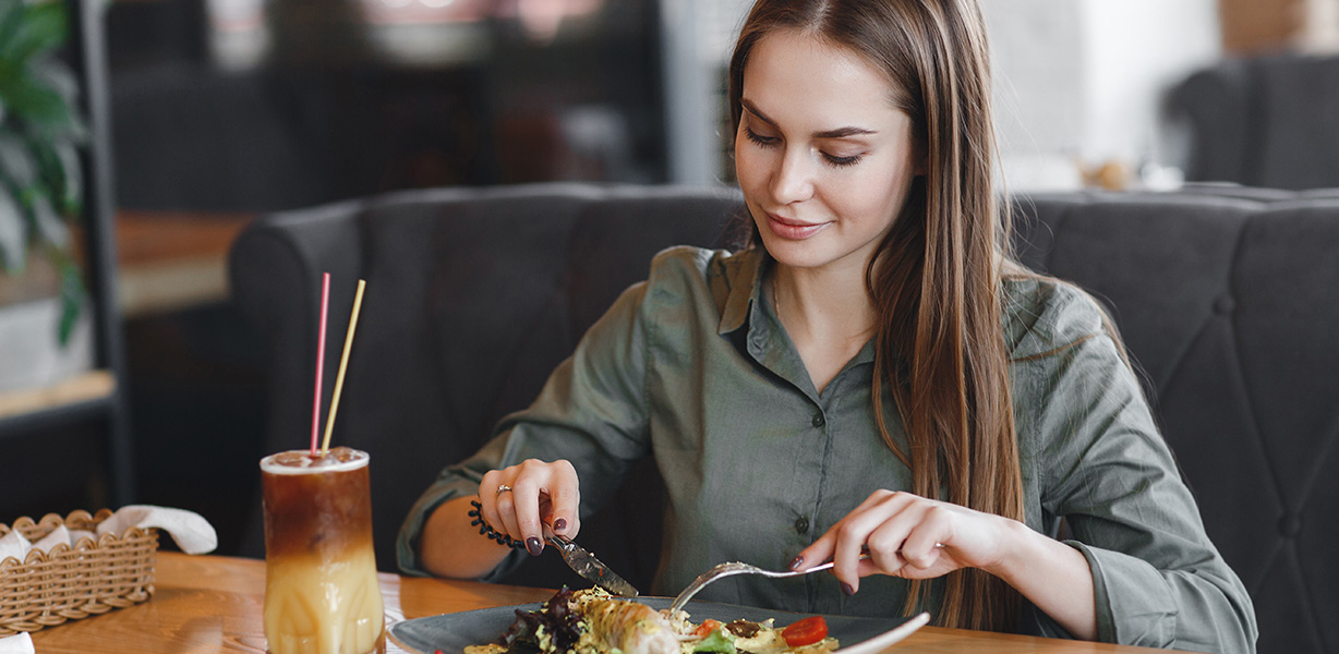 people in restaurant